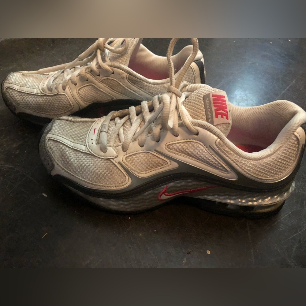 👟 Nike Reax Running Shoes